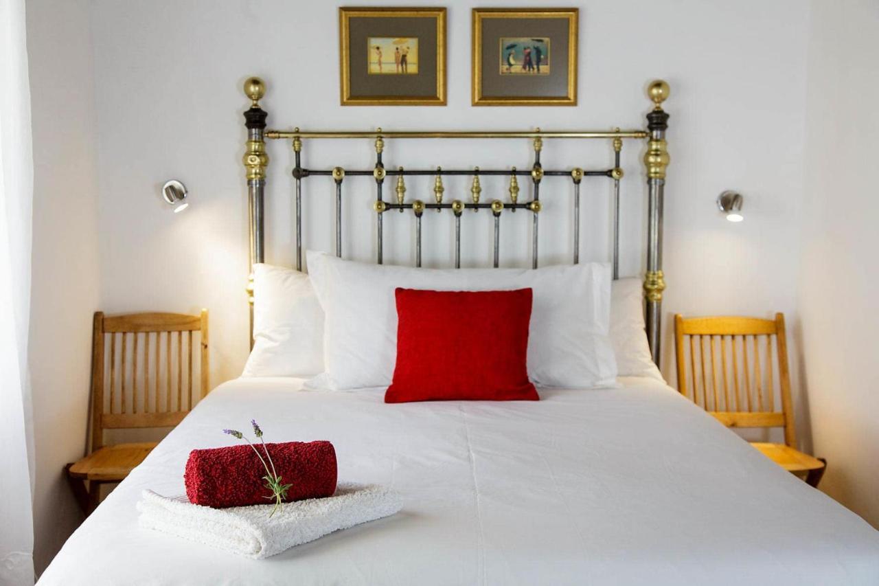 Blue Lily Retreat Bed & Breakfast Matjiesrivier  Dış mekan fotoğraf
