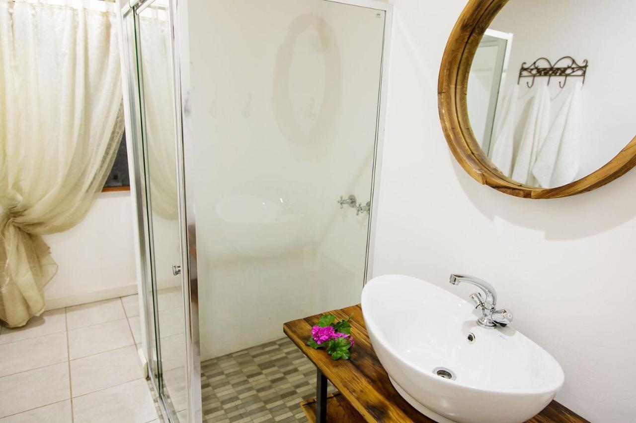 Blue Lily Retreat Bed & Breakfast Matjiesrivier  Dış mekan fotoğraf